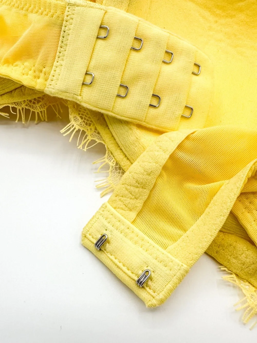 Victoria's Secret Dream Angels Yellow Lace Lined Demi Bra